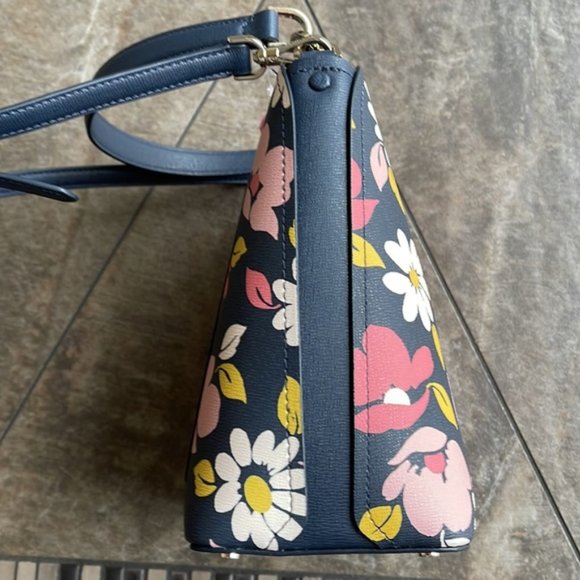 Kate Spade Darcy Small Bucket Bag Road Trip Floral Blue Multi - Picture 4 of 16